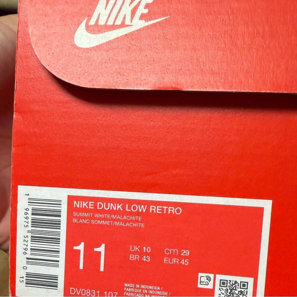 Nike Dunk Low Retro - Picture 10 of 10